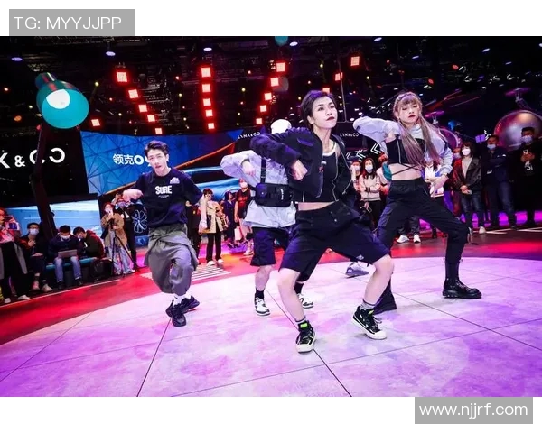 重庆街舞队中路突破的成功与不足分析及未来发展方向探讨 重庆街舞队中路突破的成功与不足分析及未来发展方向探讨