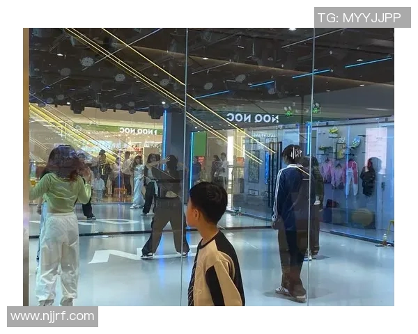 重庆街舞队引领节奏变革热潮探索街舞文化新风尚与未来发展