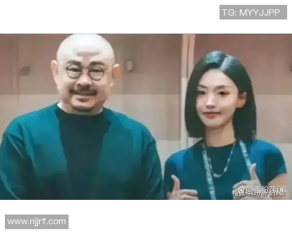 重庆羽毛球队逆袭之路揭秘：从默默无闻到冠军赛的辉煌历程