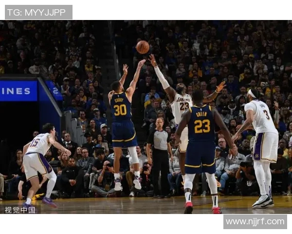 今天勇士与湖人精彩对决录像回放全场精彩瞬间解析