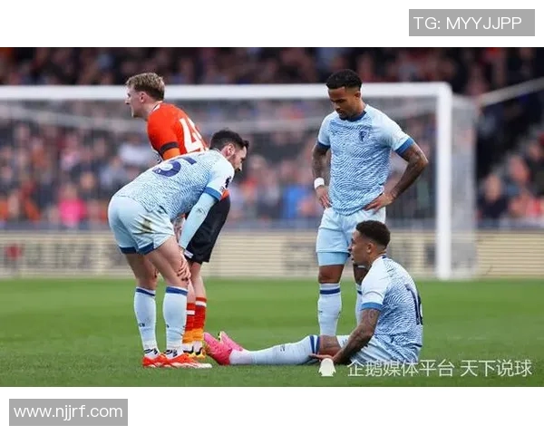 伯恩茅斯对阵曼联腾讯直播全程回顾与精彩瞬间分析