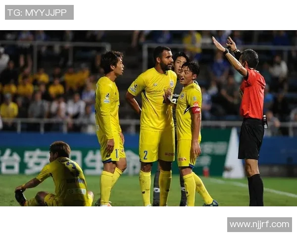 冈山绿雏与山形山神激战正酣谁能在这场对决中笑到最后