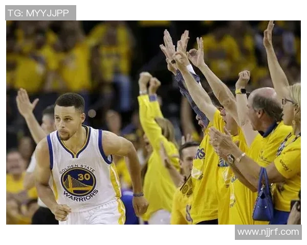 勇士与黄蜂激战正酣视频直播全程回顾精彩瞬间与精彩数据分析