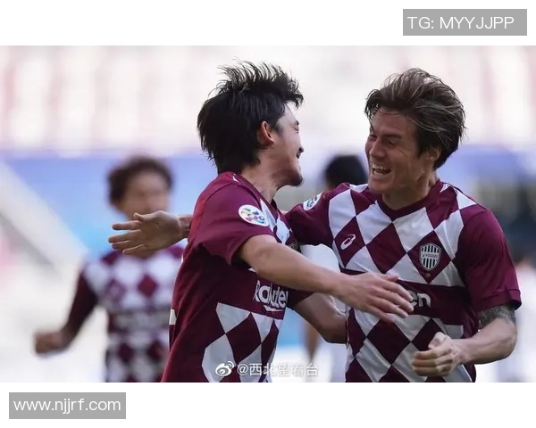 大连人对阵神户胜利船的精彩对决展现足球魅力与团队精神的较量