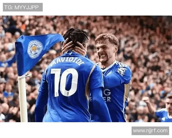 曼彻斯特城主场迎战沃特福德全力争胜展现冠军气质