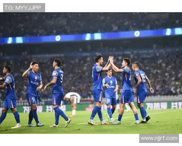 申花与上港历史交锋比分回顾及精彩瞬间分析