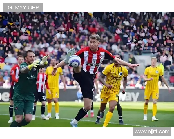 维拉与布伦特对决谁更强大分析两队实力与战术特点 维拉与布伦特对决谁更强大分析两队实力与战术特点