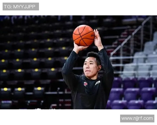 贺希宁：从篮球新星到赛场领袖的成长之路与奋斗故事