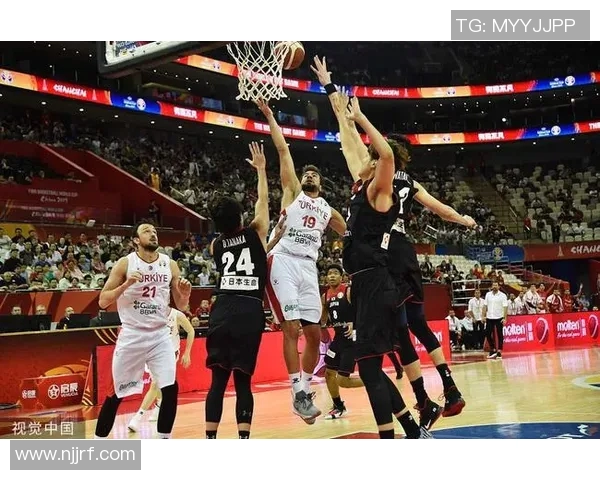 黑山与土耳其篮球赛激战正酣谁能在这场对决中胜出